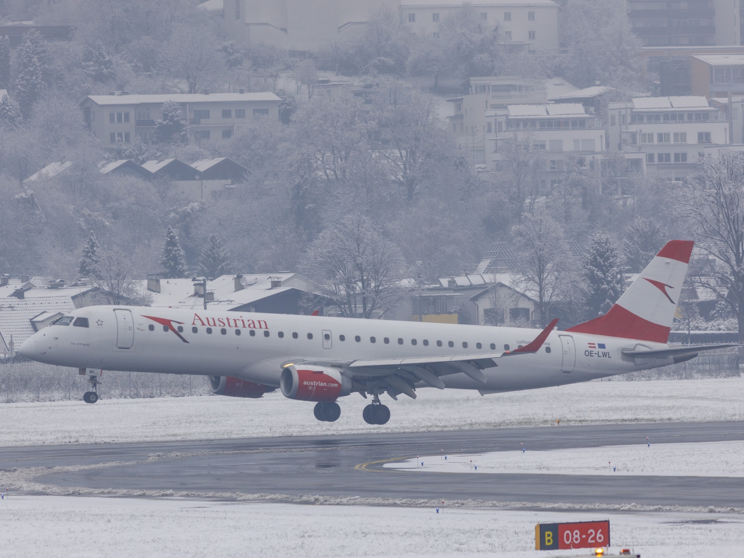 Preview 20221210 Winterflugtag am Innsbruck Airport (12).jpg